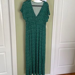 New with tags, Amazon essential maxi dress